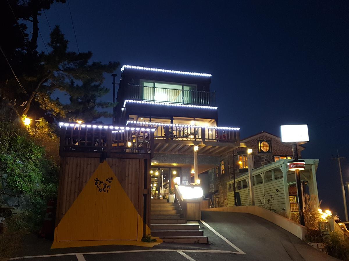 Hannoonebada Pension Gangneung Buitenkant foto